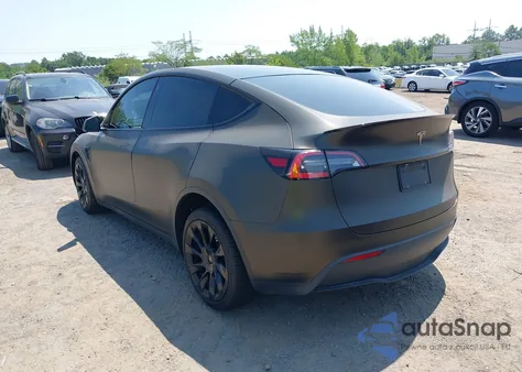 2021 Tesla Model Y Long Range Dual Motor All-Wheel Drive from USA, damaged, VIN 5YJYGDEE2MF062887